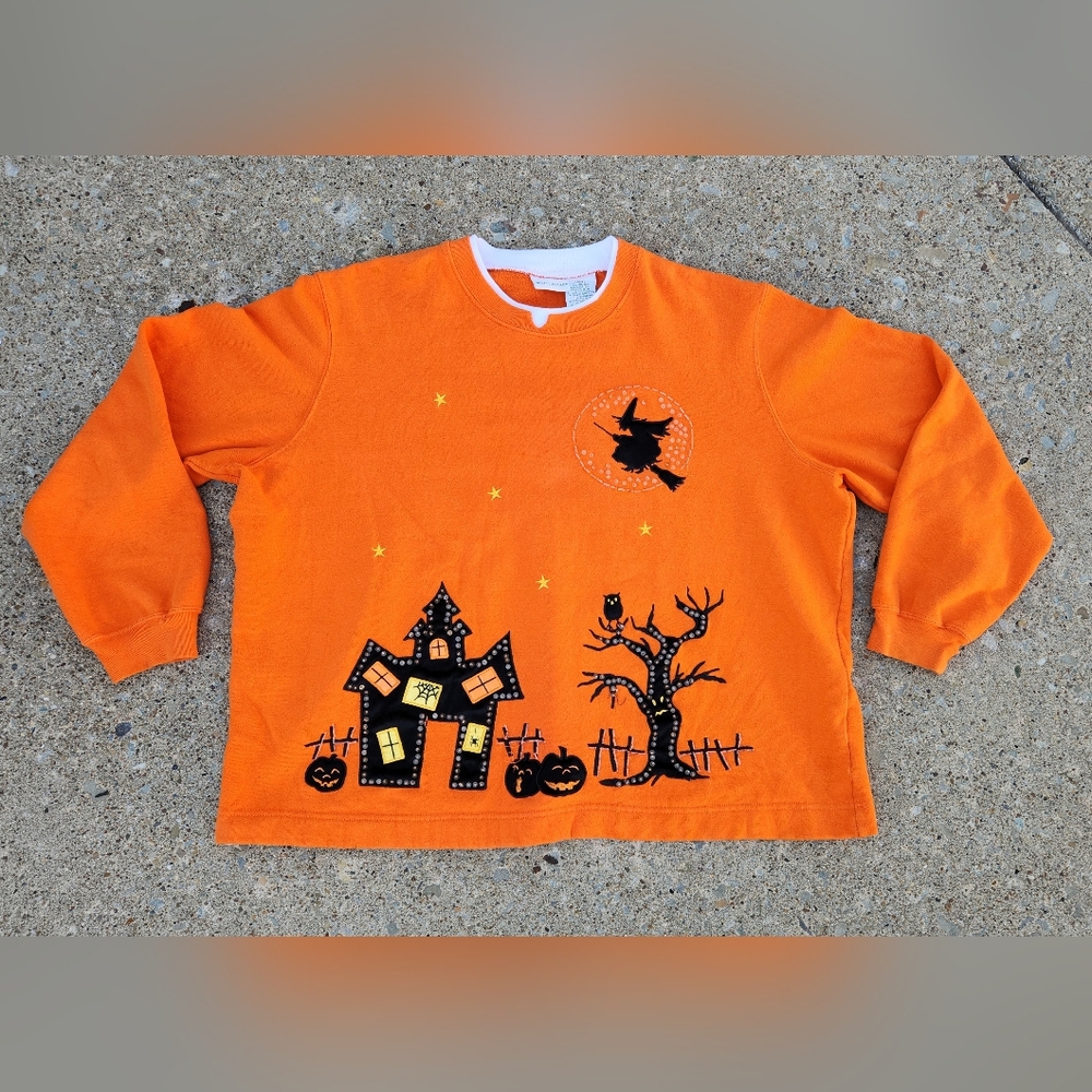 Vintage Halloween Sweatshirt With Haunted House Witch And Pumpkins
